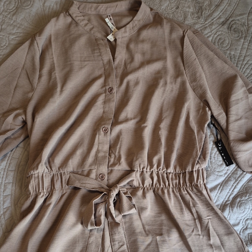 3rd + Malt  Beige Women's Top☀️